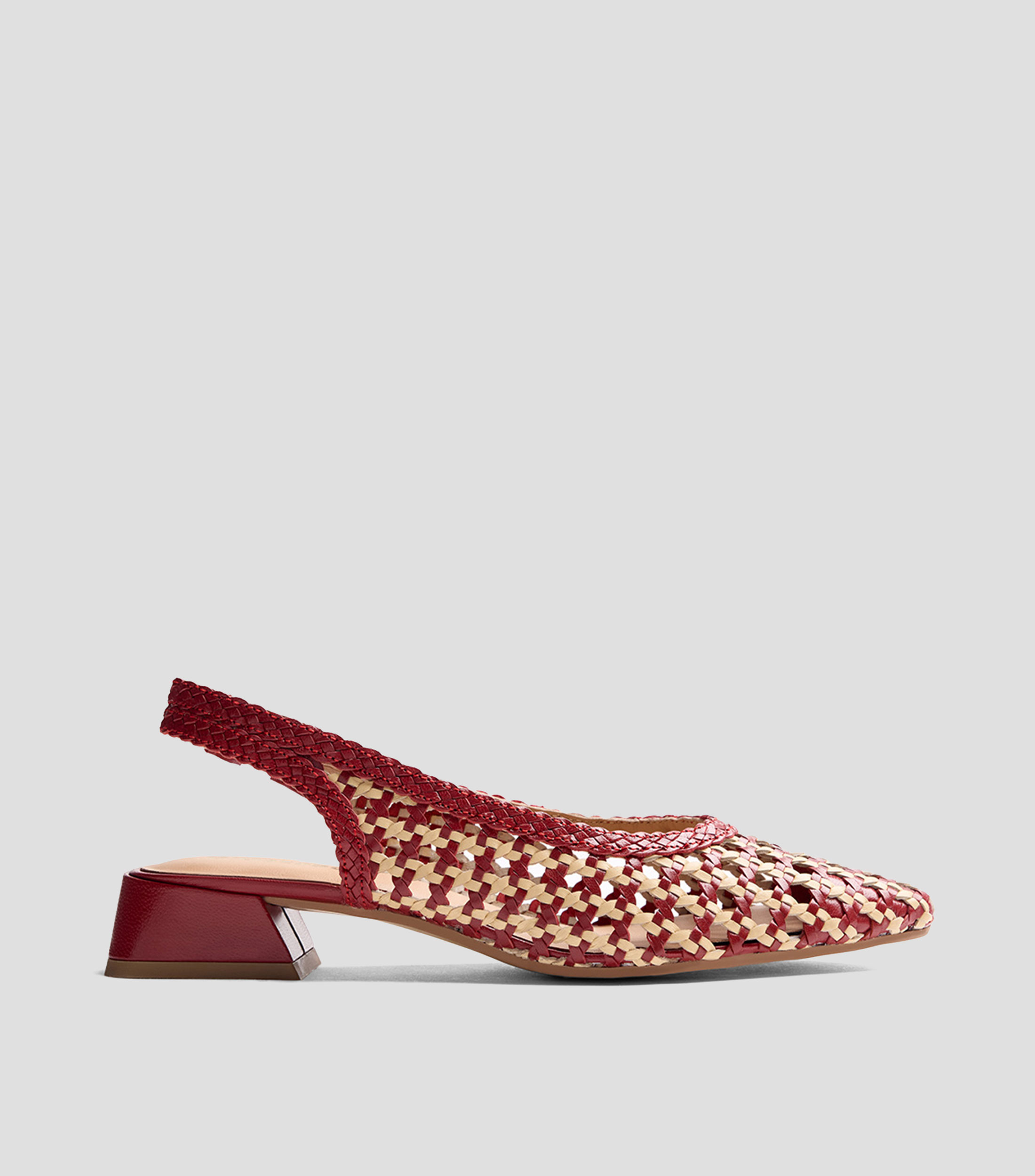 Flats de tacón bajo ancho en piel Mujer